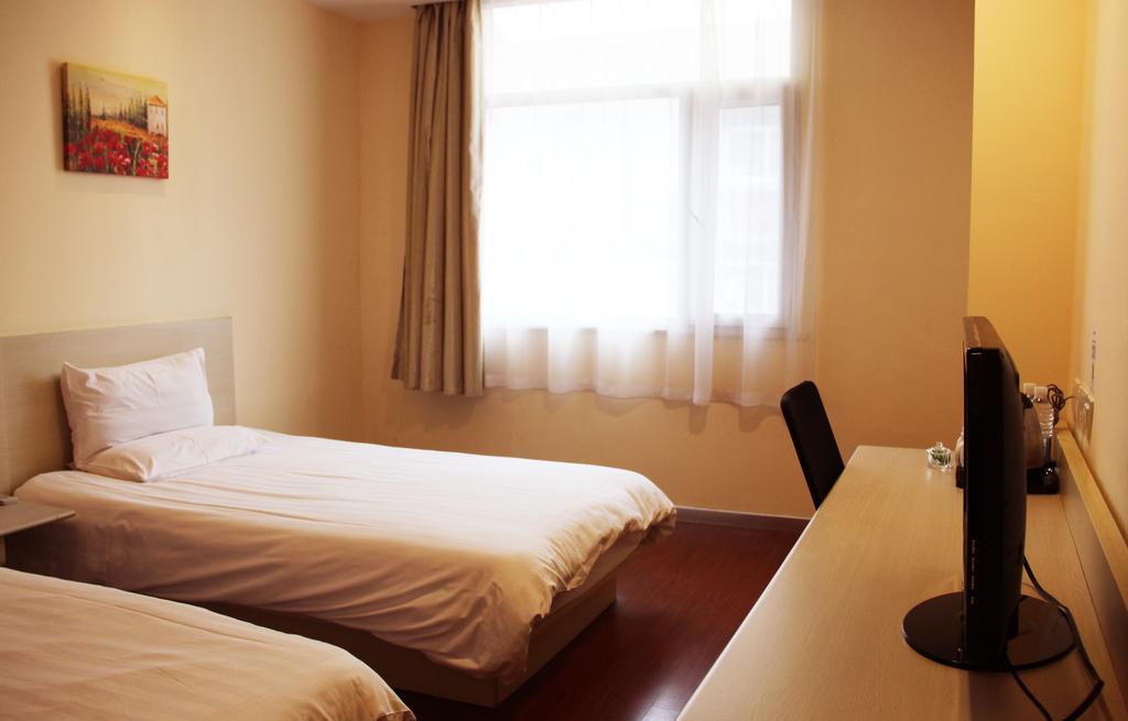 Hanting Express Shenzhen Bu Ji Railway Station Room photo